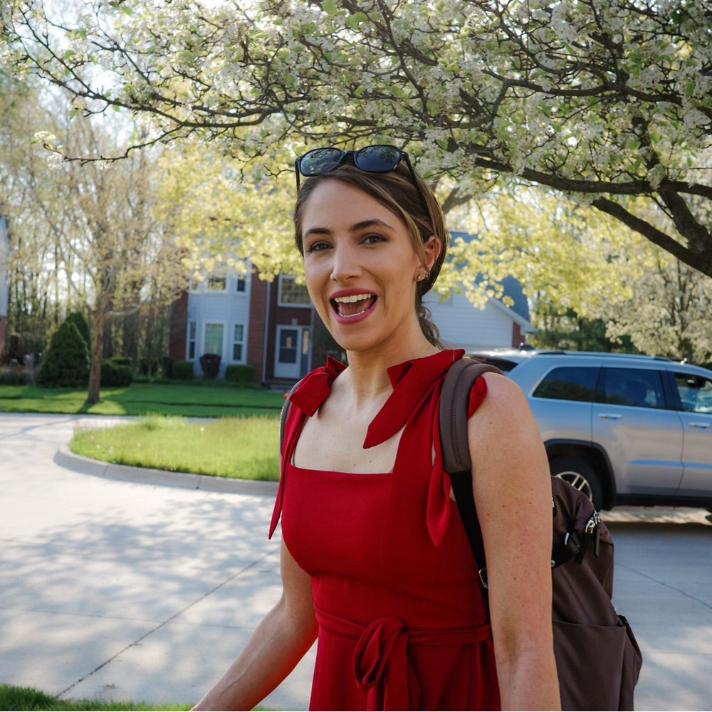 Meet your Posher, Laura